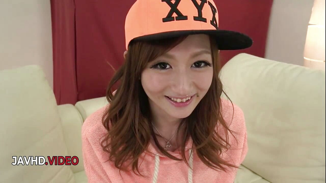 La experiencia especial de mamada japonesa de la traviesa Reon Otowa