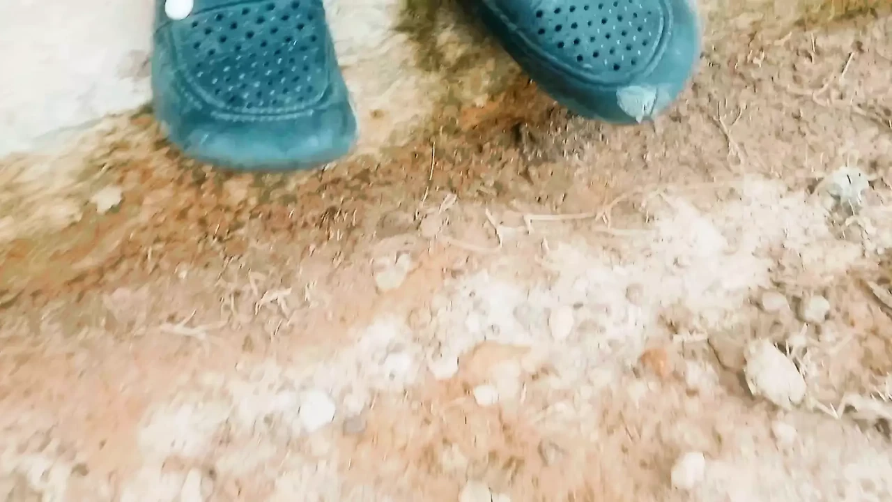 Attention lady