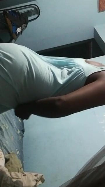 Sri lankan Crossdresser