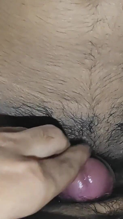 Aaj apne gf ko dekh kar control nhi hua, doggy style me chod kar uski chut thandi kar di. | Clip 1