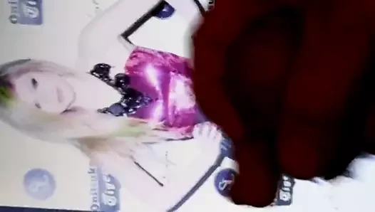 Avril lavigne tribut'a bayılıyorum