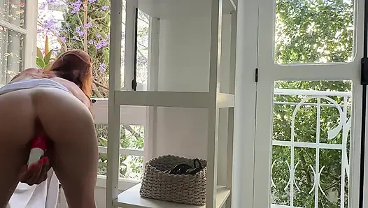 Schau zu, wie ich abspritze. Ich bin heute so geil - mia bandini
