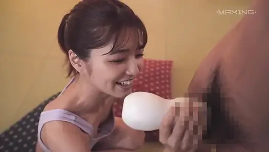 Sumire kuramoto - cewek perancis yang lagi asik ciuman mesum sampai muncrat 2