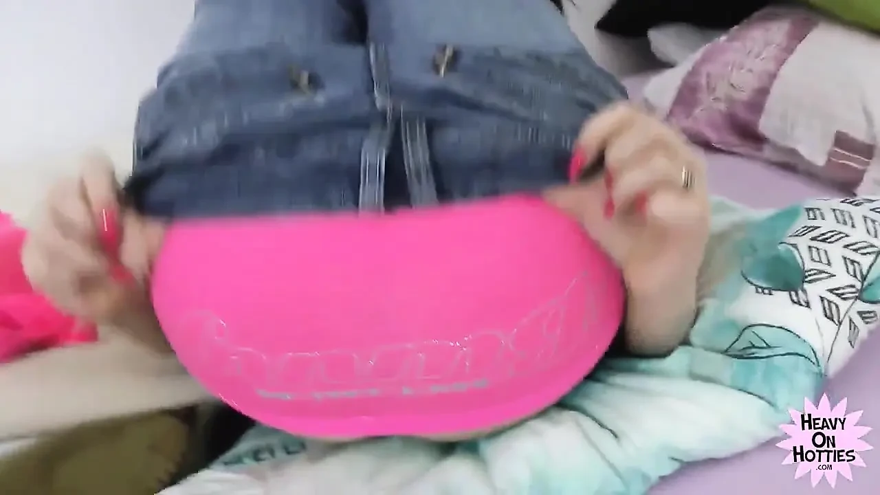 Fransız Colossus Cel Lawless ve küçük Wendy Moon anal tonik içinde!