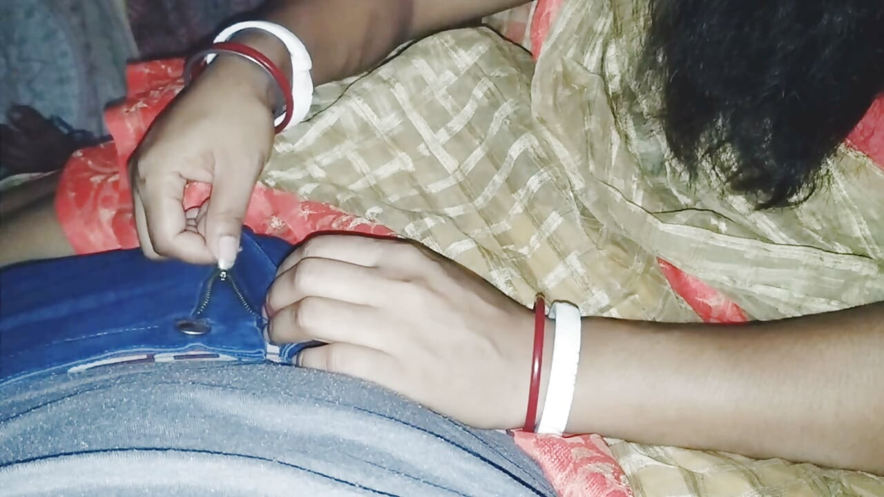 Deshi hot sexy Bhabi