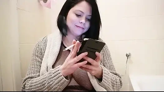 Çıplak sigara içme