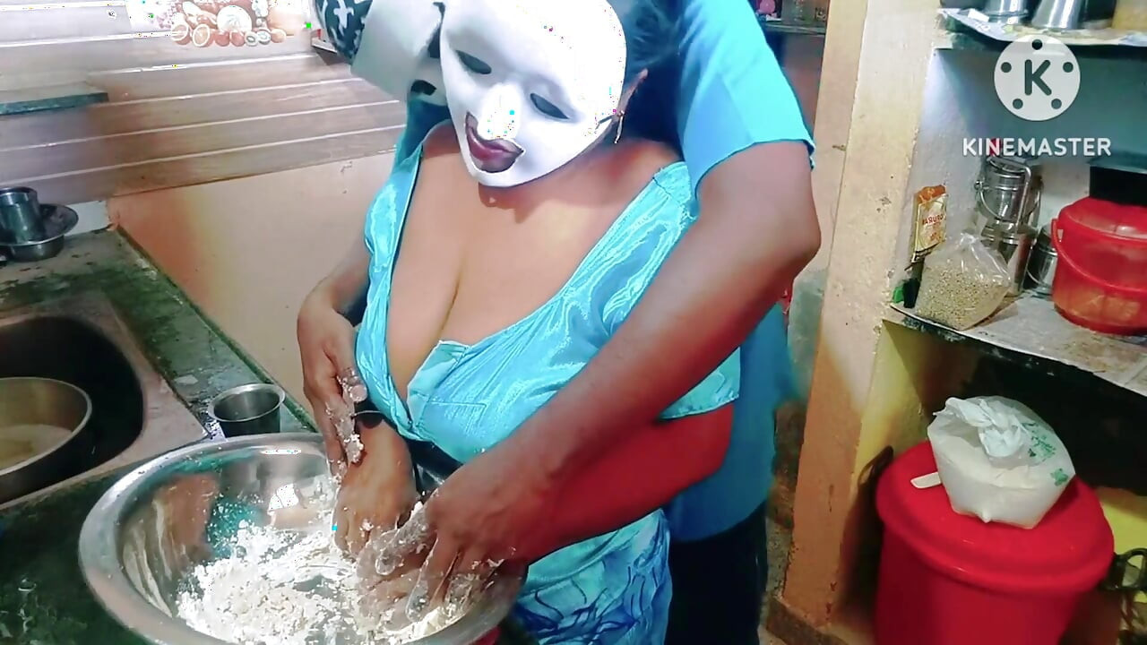 Un bhabhi cachondo y un cuñado play boy - audio erótico tamil con gemidos muy fuertes