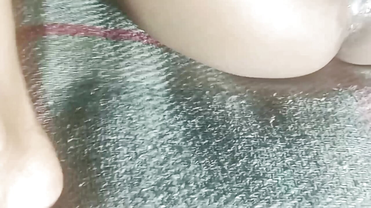 Puja bhabhi ki chudai parosi se parosi ne moka ka faida nikala