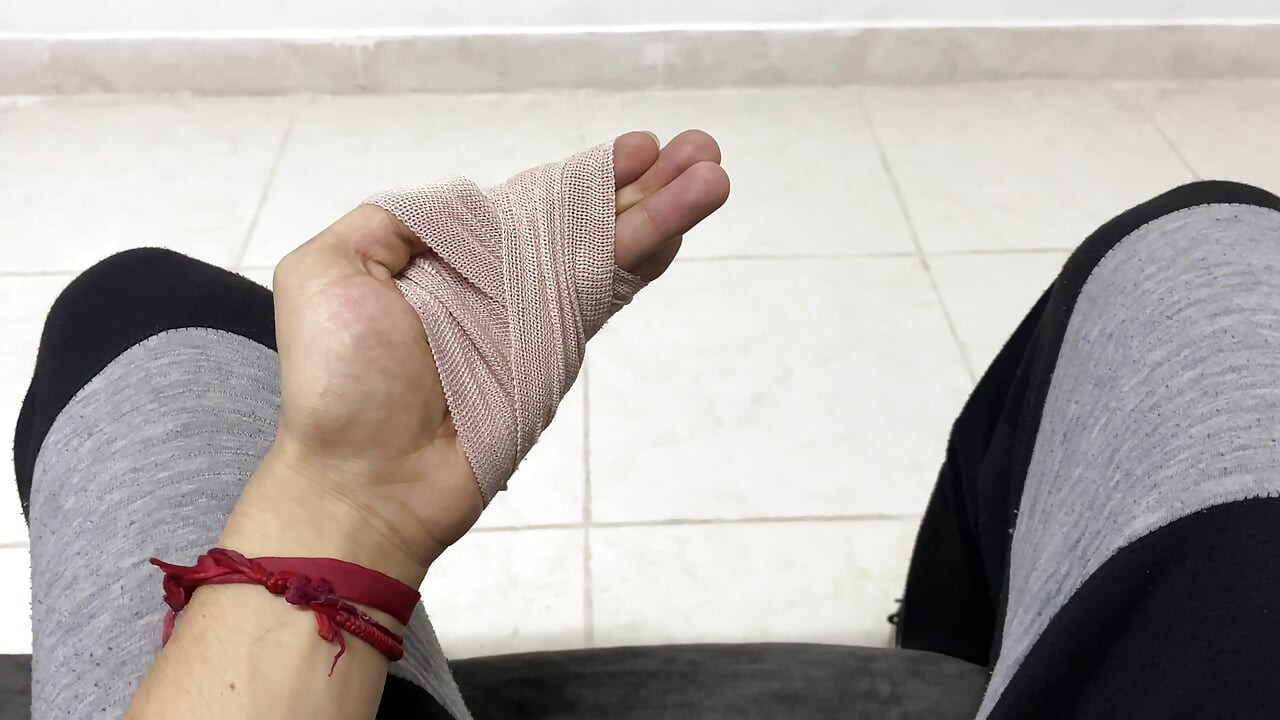 Mẹ kế ngoại tình giúp tôi với con cu!