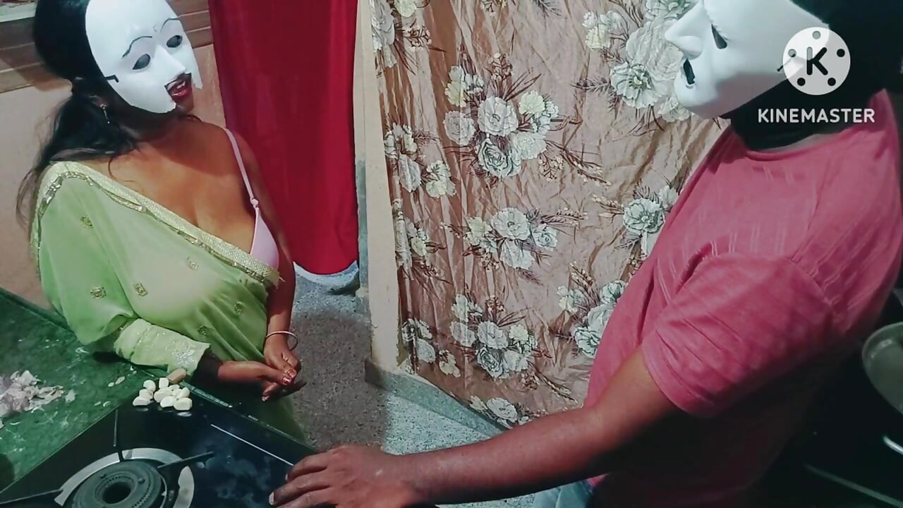 Der ehemann meiner stieftochter wurde von meiner schönheit verzaubert und fickte mich - tamilisches erotisches audio