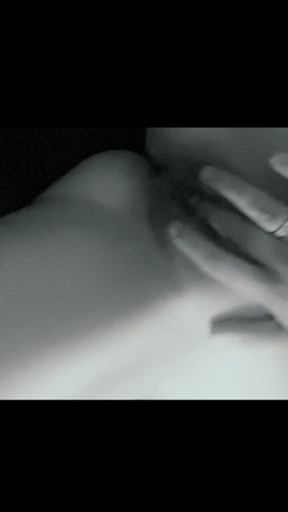 Egy másik első videó sok szerencsét kíván!