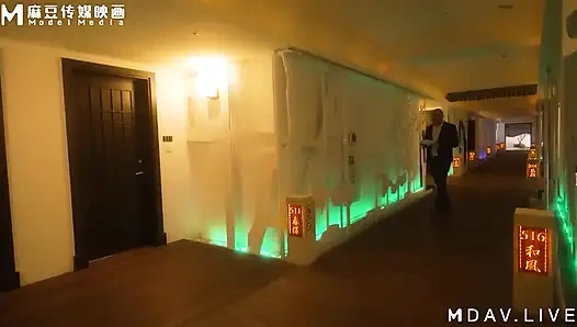 Md-0264 eski sevgilisini kocasının önünde aldatıyor