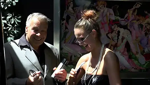 Ngentot hot di dapur sama cewek hot dan kontol besar