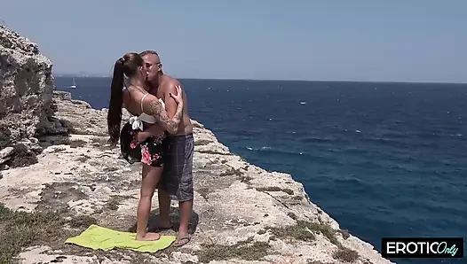 Cliffside Outdoor Pounding - Dripping Wet Beach Fuck