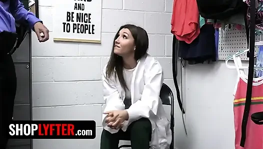 Shoplyfter -sexy Girl Have to Submit to Officers Demands to Avoid Severe Prison Time
