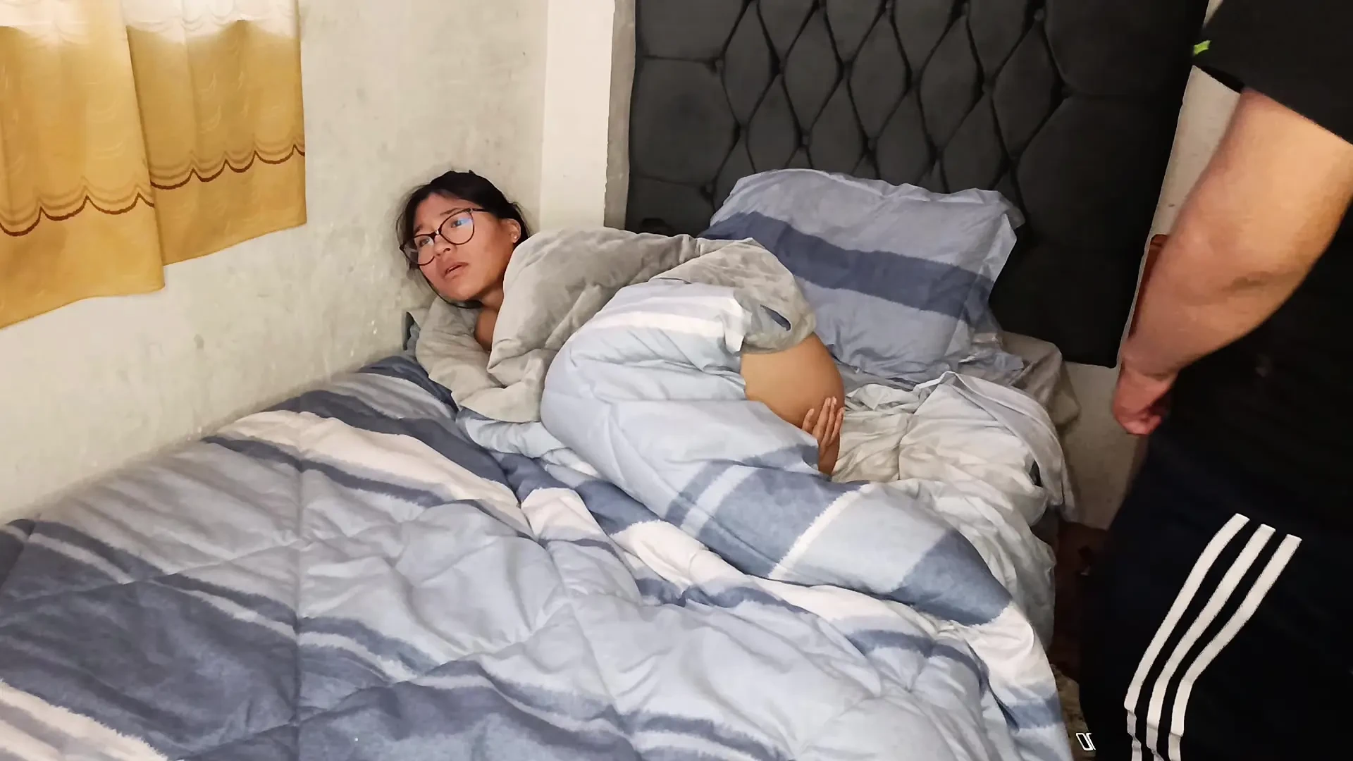 (FULL VIDEO ON FANSLY) My rich classmate from the u sucks it delicious
