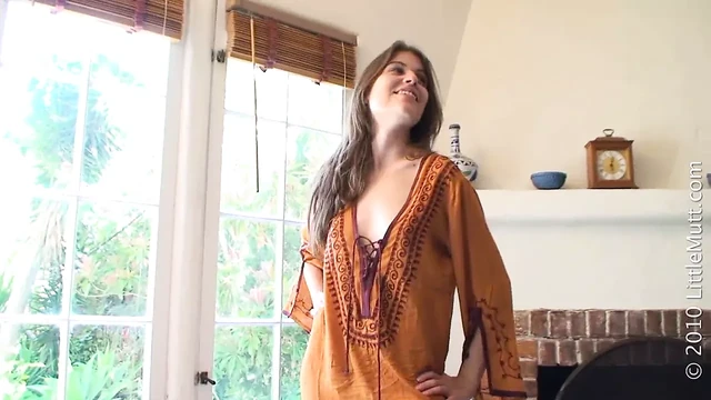 Hippy Holly BTS full
