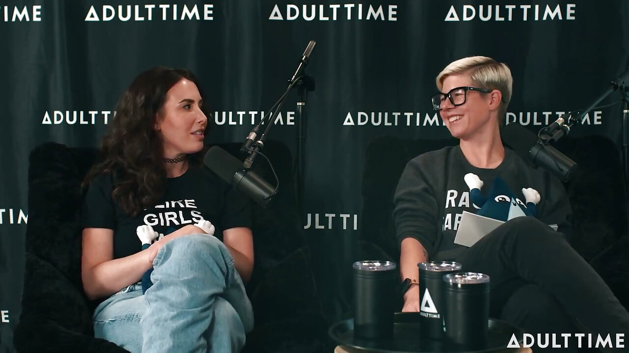 Alison Rey & Casey Calvert Body Counts, Slut Eras, & Taylor Swift το Podcast Adult Time