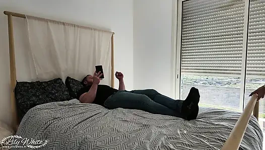 ADAM COSTA tarafından sekreter olarak sikiliyorum ve sonunda amcığıma boşalıyor