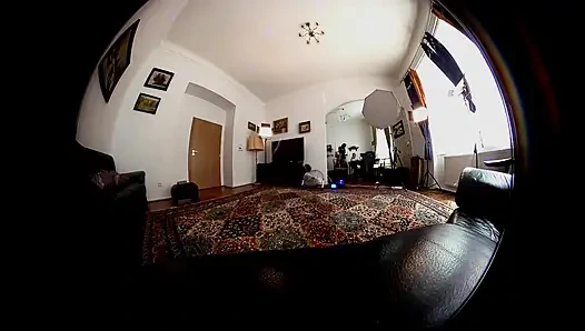 Empat gadis seksi bersenang-senang di depan kamera