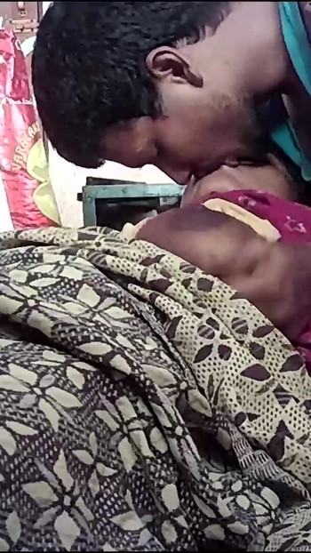 Moment époustouflant de « Le cul torride d’une femme du village indien »