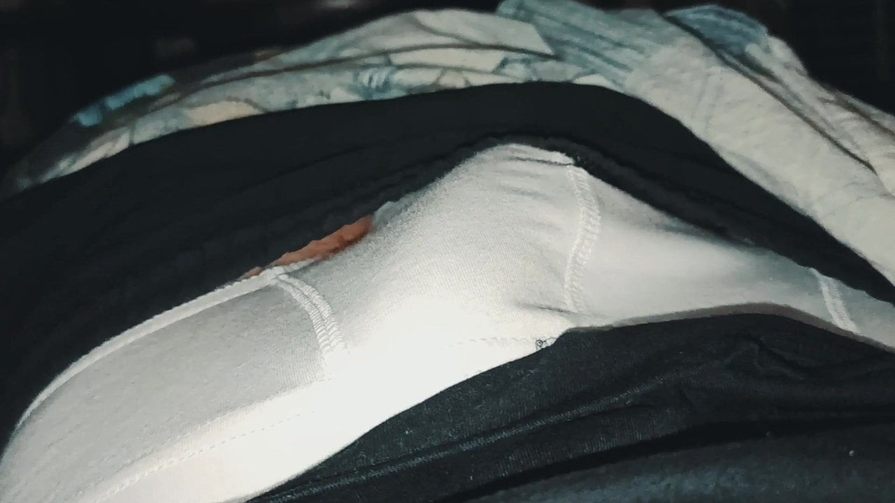 Pulsing the cock