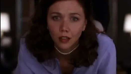 Maggie Gyllenhaal - secretaria