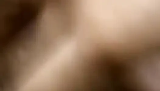 Pakistanlı üniversiteli kız erkek arkadaşıyla büyük göğüslerini arayan viral seksi video sızdırıldı