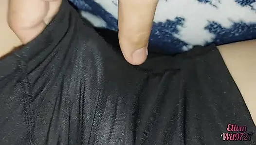 Memek berbulu sempit tetanggaku yang sempit