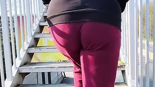 In public a quick blowjob in the forest with oral cum! Delicious!