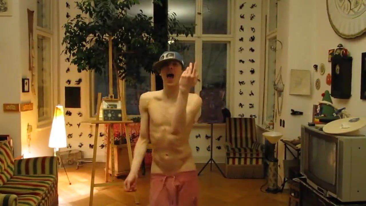 TWINK IS ALWAYS HUNGRY FOR RAW COCK