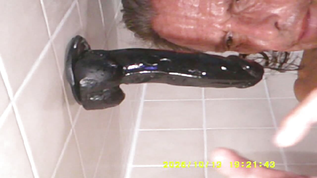 10-13-26 BEN BLACK TOY 1.wmv