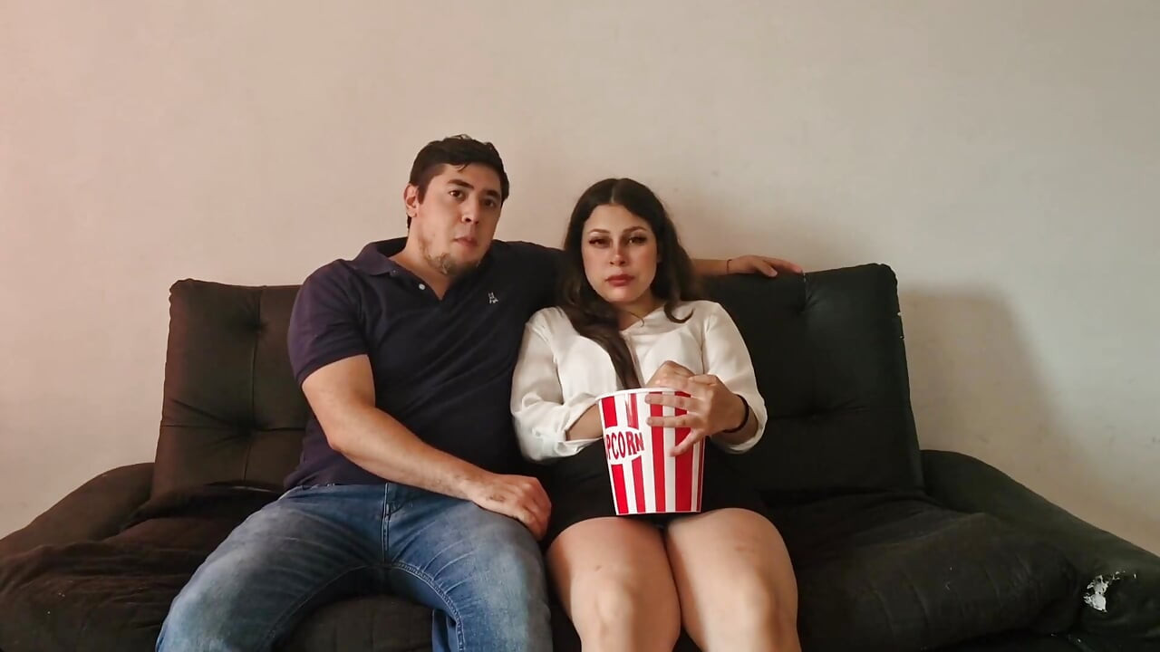 Ngocok kontol di film