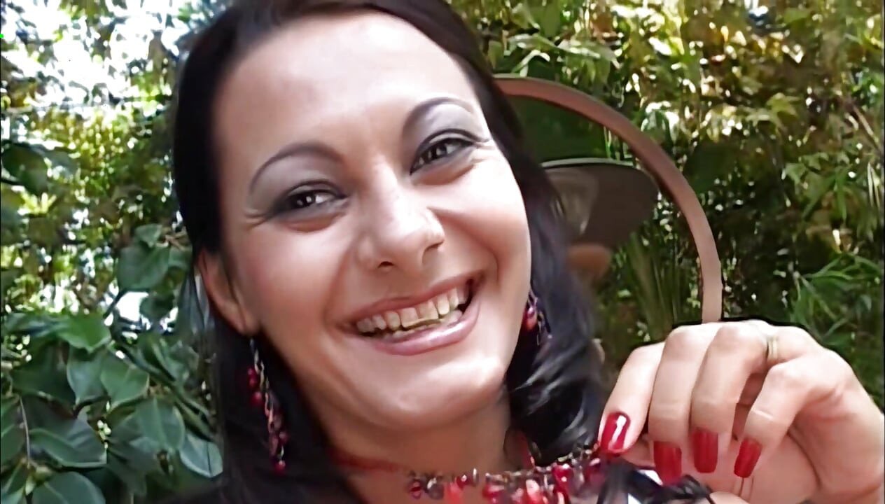 My Neighbor's Daughter Wants Me to Spoil Her Ass