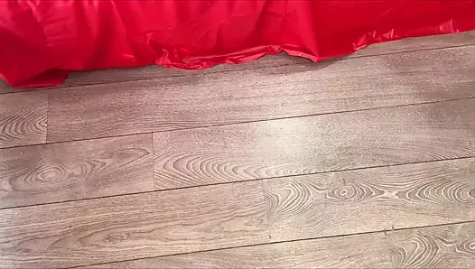 Maskeli kız öğrenci aşırı rahim ağzı görünümü ve çift vajinal yumruk sokma