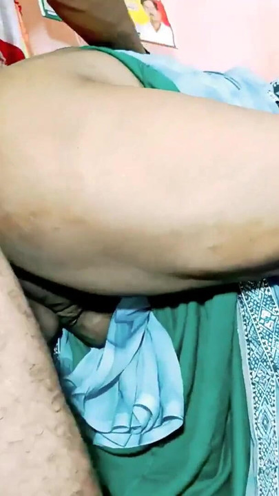 Powerful moment from "Indian desi bhabhi  apne dever se chud gyi desi gand chut chudai clear hindi voice me"