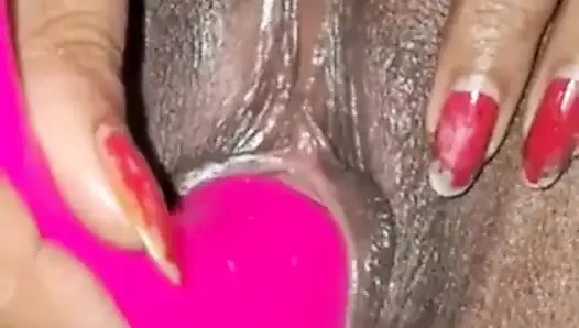 Curvy Wife Fingering