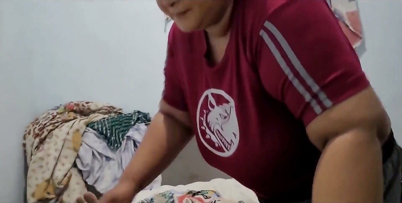 My Lesbian Friend Wanted to Borrow Money and I Fucked Her Pussy.