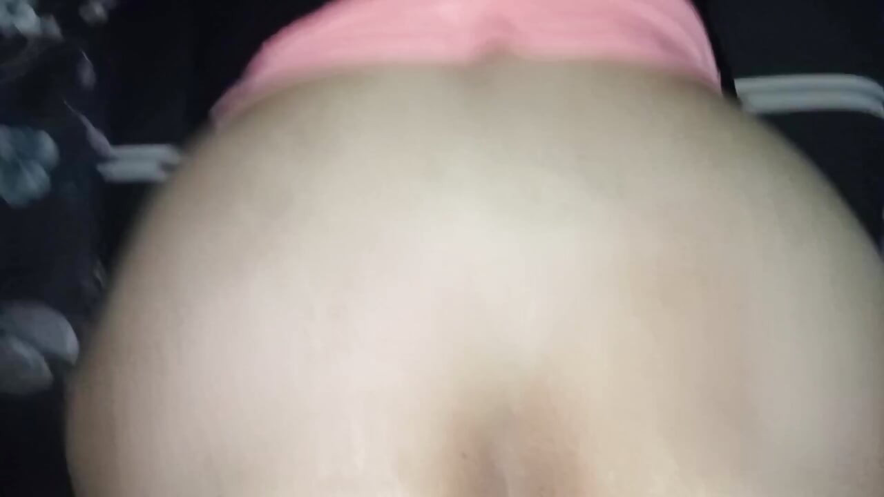 Single Desperate Stepmom Fucks Landlord to Pay for Rent