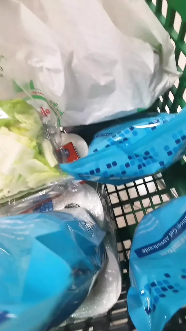 БОЛЬШАЯ ВЫПУКЛОСТЬ В СУПЕРМАРКЕТЕ