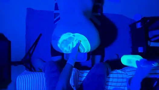 Uv fisting