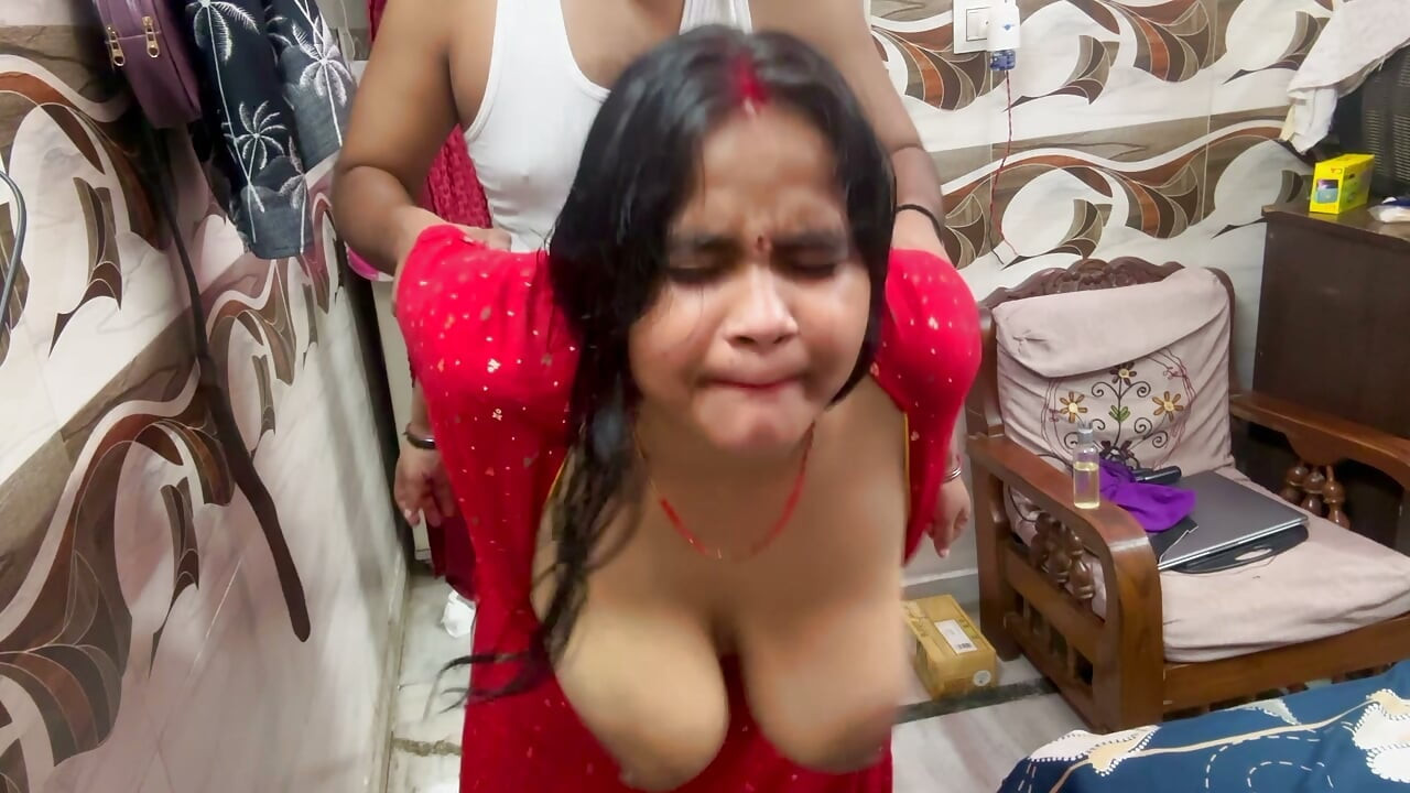 Hot stepsister hard fucked by stepbrother - full nude taboo sex.