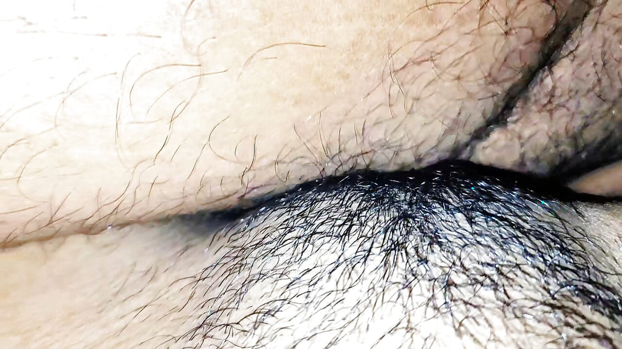 Cuplu nou indian face sex pentru prima dată! Desi Romantic Sex