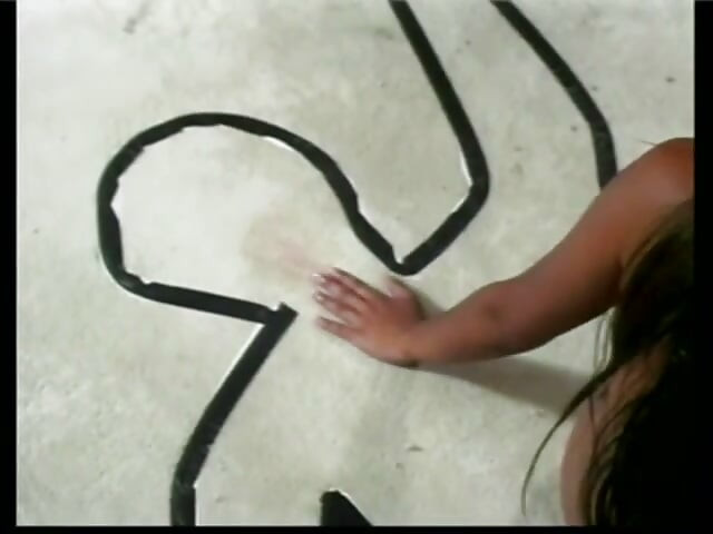 Quente asiáticas e loiras lésbicas sexy no tapete fodendo
