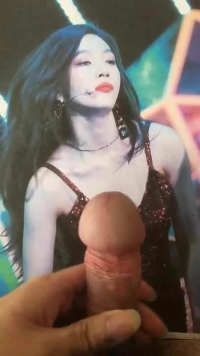 Cum on Red Velvet Joy