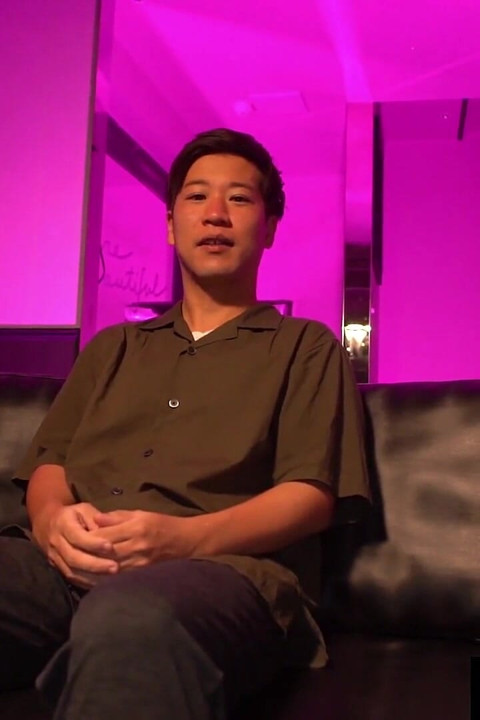 Hiroya schuift een rauwe pik in de hongerige kont van Itsuki