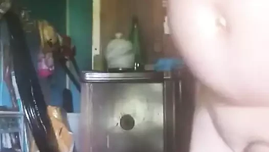 Mason kavanozu pompalıyor