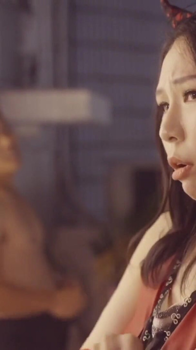 Comel Taiwan kecil molek - tetek kecil perky melantun liar | Klip 1