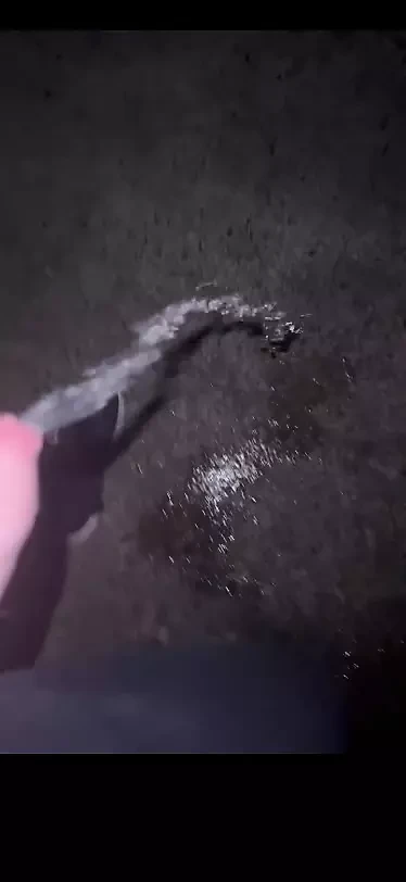 İşemek için çok çaresiz