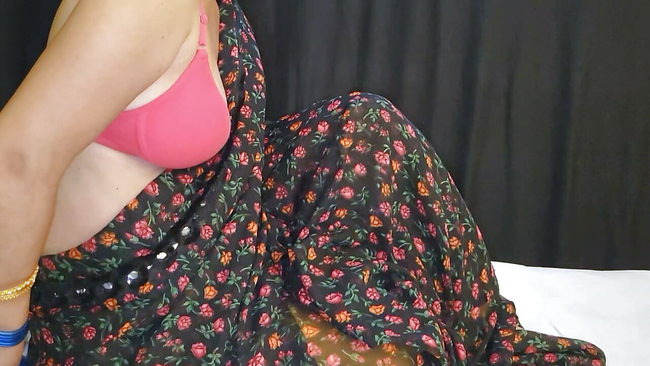 Brother-in-law dirty talk sex with her bhabhi Hindi talking deber fucking bhabhi